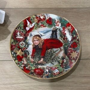 Victorian Christmas Memories series by artist John Grossman collectors plate